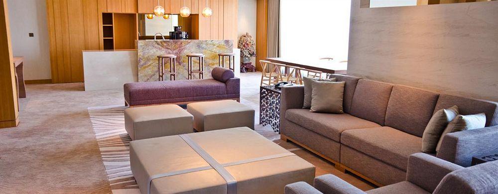 Millennium Hotel Taichung Exterior photo The Living Room
