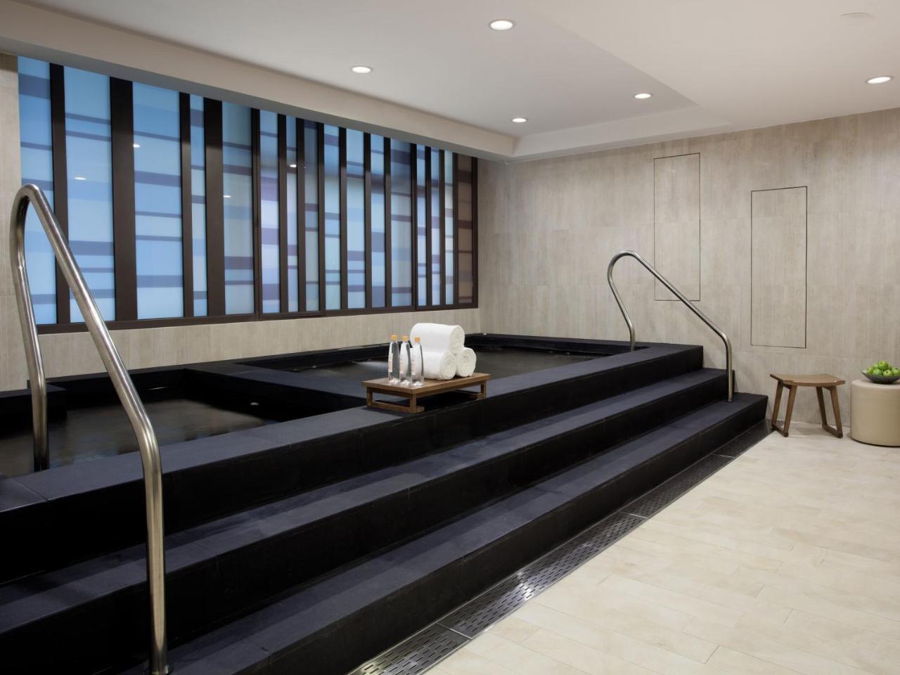 Millennium Hotel Taichung Exterior photo The spa at The Ivy Spa